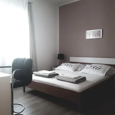 Apartment Roso Kastela