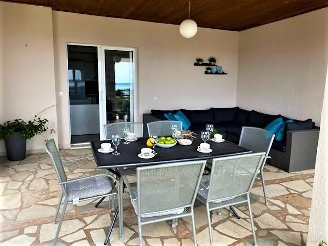 Apartment Roso Kastela