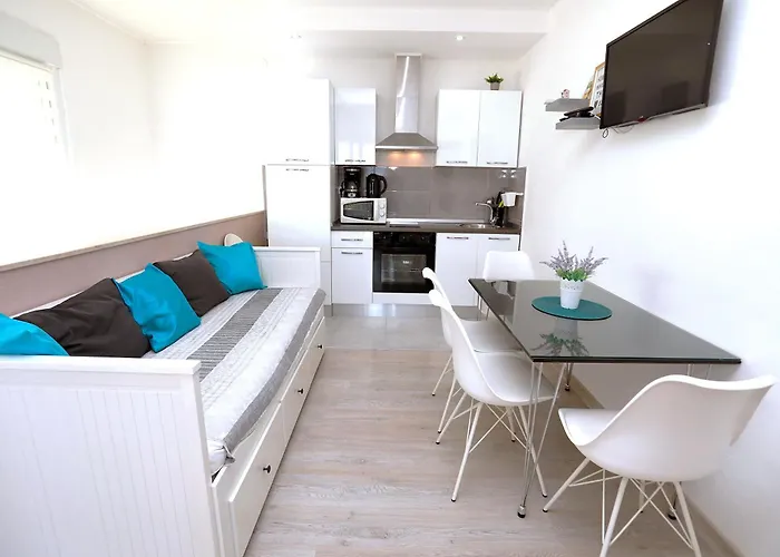 Roso Apartment Kastela